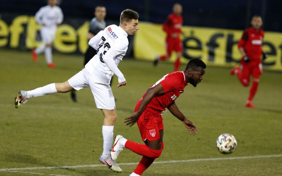 Отборите на Славия и Царско село откриват втория кръг от