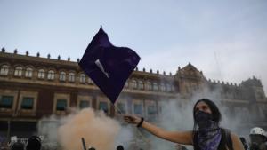 Мексико 8 март