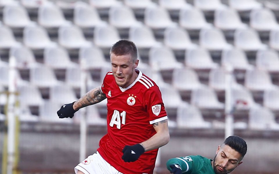 Тибо Вион отпадна за гостуването на ЦСКА на Берое в