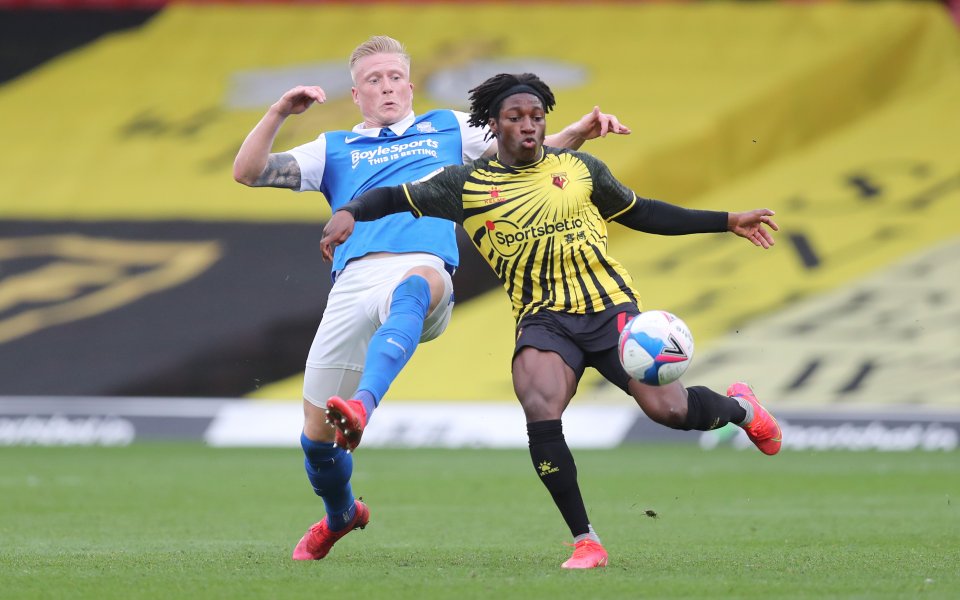 Отборът на Уотфорд постигна категорична победа с 3:0 над закъсали