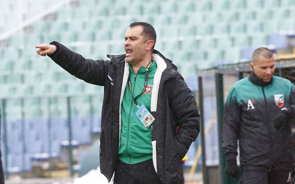 Ботев Враца ще гостува на Етър без трима от основните