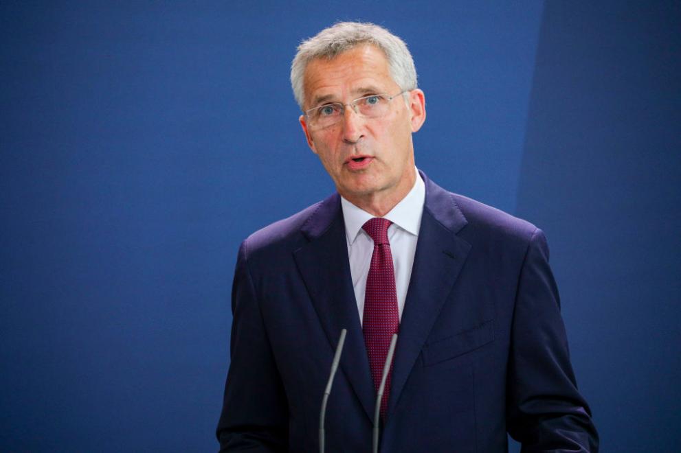 Министрите на отбраната на НАТО се споразумяха да увеличат съюзническите