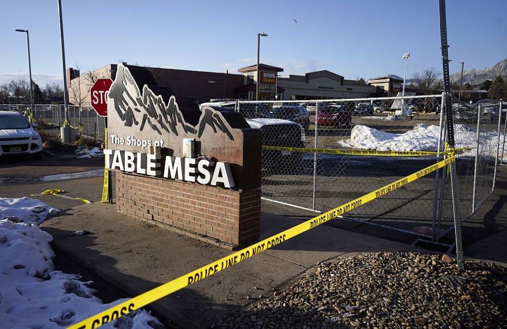 21-годишен стрелец уби 10 души в супермаркет в САЩ