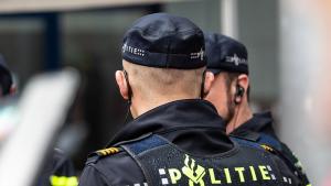 23 годишен жител на нидерландския град Ротердам беше арестуван в неделя