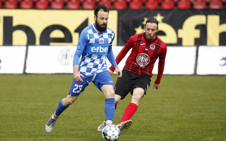 Локомотив София загуби с 0:2 от Монтана в контрола, играна