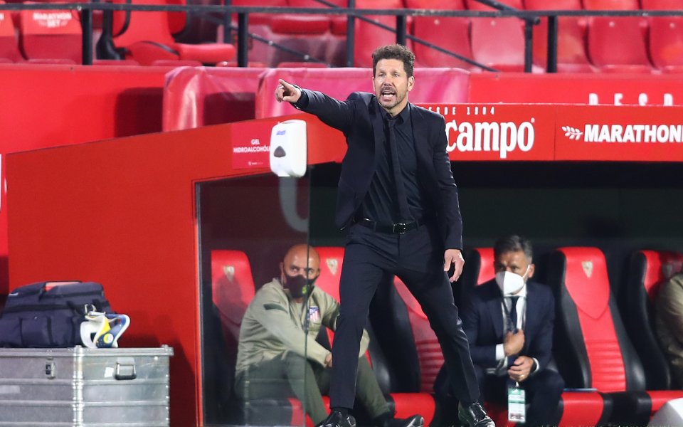 Тежък удар получи Атлетико Мадрид снощи. Освен поражението от Севиля