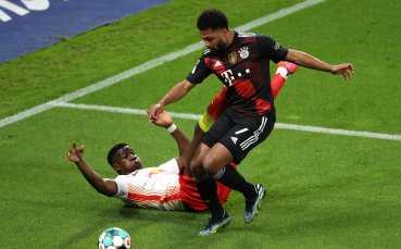 Проблемите на Байерн Мюнхен се увеличиха преди утрешния двубой срещу Пари Сен Жермен Баварците