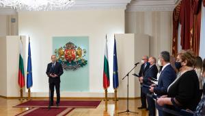 Румен Радев медици