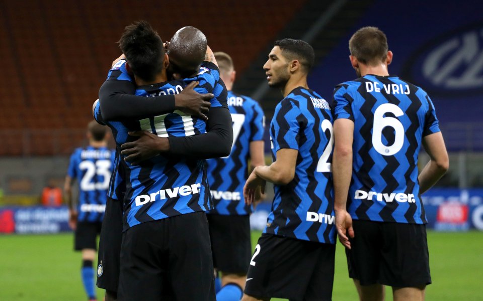 Интер надигра Сасуоло с 2:1 и вече има 11 точки