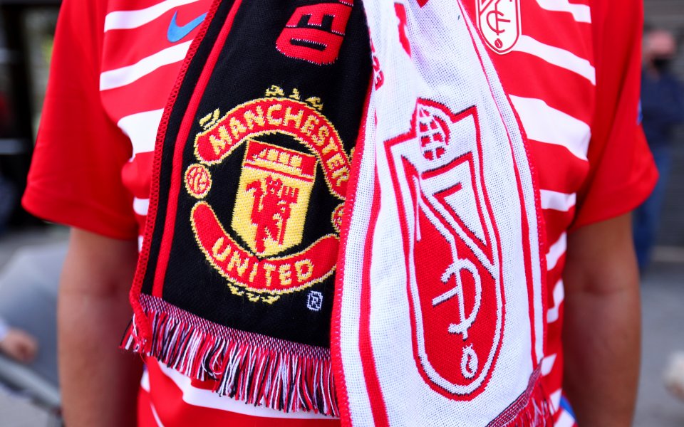 Гранада приема Манчестър Юнайтед в първи 1/4-финал от Лига Европа.