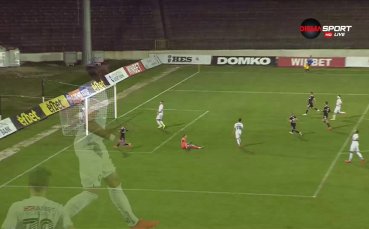 В 90 ата минута Денислав Александров слага точка на спора след