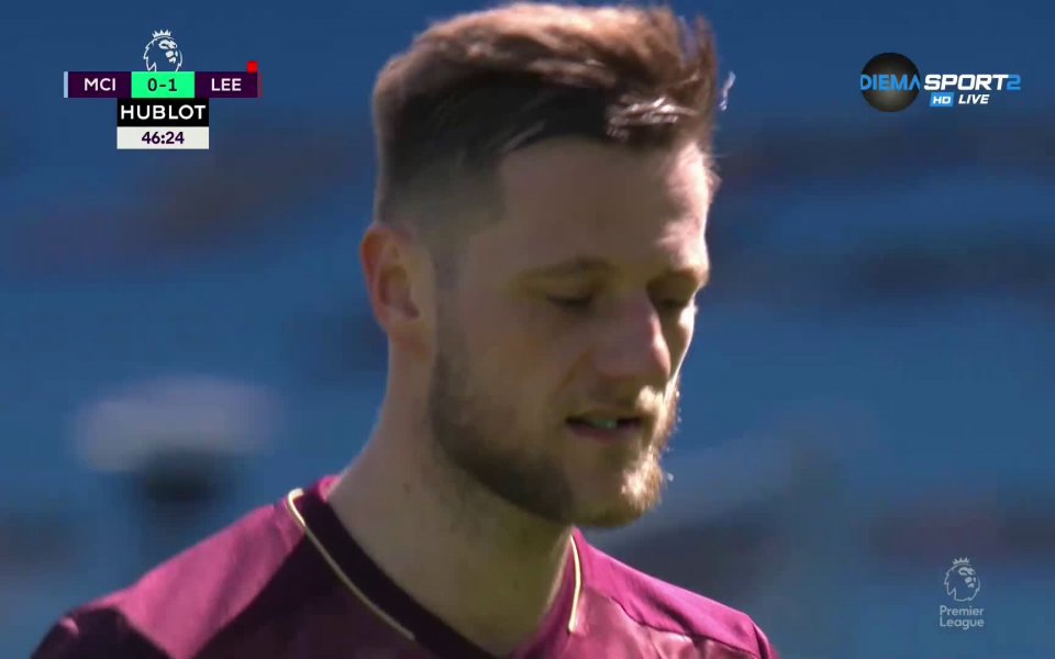 В края на първата част гостите останаха с 10 души