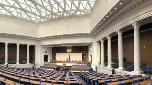 парламент депутати