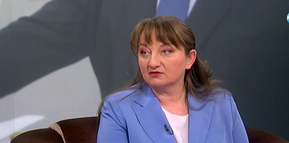 На 11 май 2021, ден преди влизането в сила на