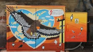 Художник превърна софийска улица в артгалерия на открито