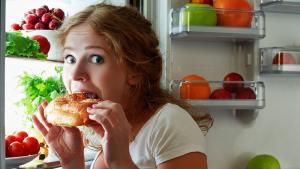 диета диети храна жена хладилник