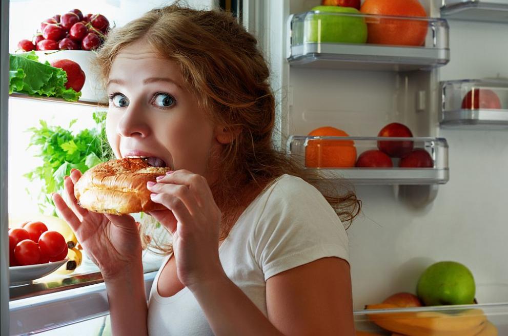 Късното хранене засилва чувството на глад, съобщава ЮПИ. Ако предпочитате