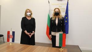 Марияна Николова