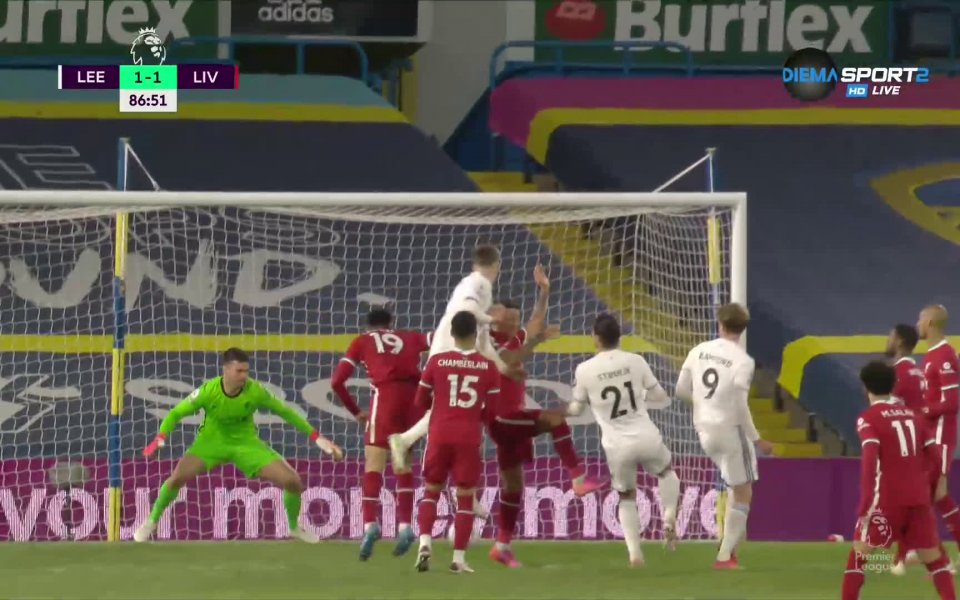 В 87-ата минута Диего Йоренте изравни срещу Ливърпул в мач