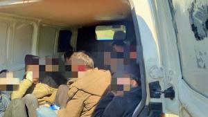 Миниван с 12 нелегални мигранти е катастрофирал снощи в Русе