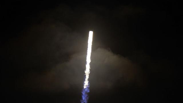 Първият сателит, произведен от дърво, ще бъде изстрелян с ракета на „Спейс Екс“