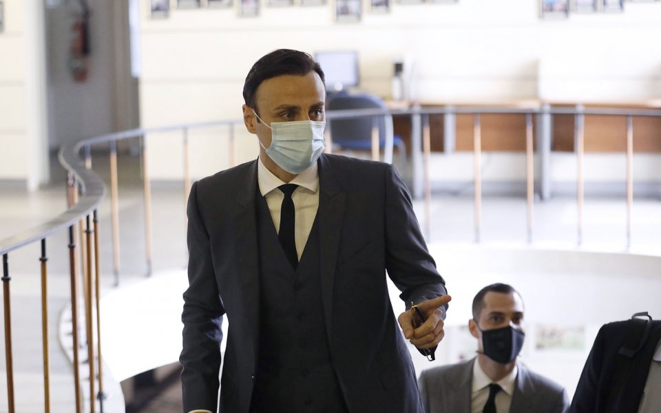 Екипът на Димитър Бербатов излезе с открито писмо във връзка