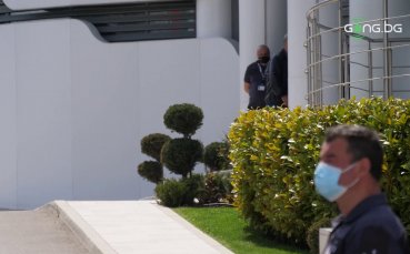 Фурнаджиев пристигна за Изпълкома