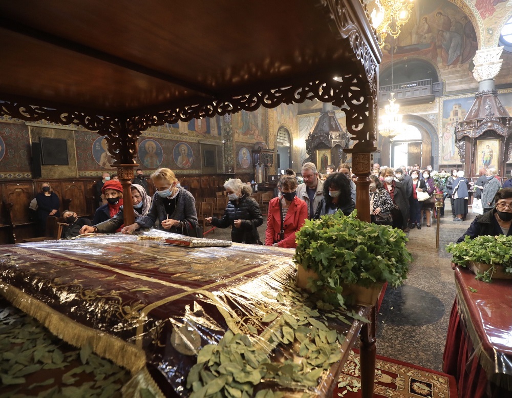Велики петък или Разпети петък е най-тъжният и най-тежкият ден за Божия син - Исус Христос.