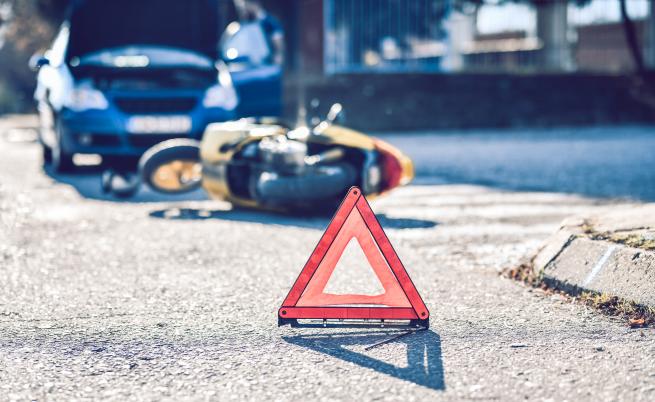 Тежка катастрофа на Околовръстното в София, пострадала е жена мотоциклетист