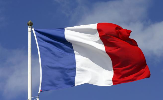 Провал за Макрон, разочарование за Льо Пен във Франция
