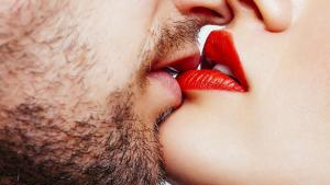 Днес е Световния ден на целувката Сигурно един от най приятните