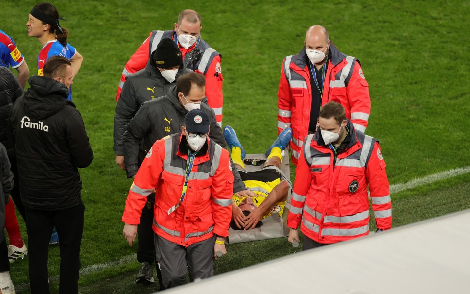 Матеу Морей от Борусия Дортмунд се подложи на операция на