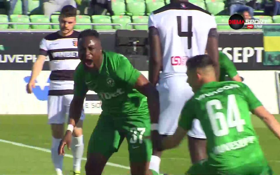 Лудогорец поведе в 15-ата минута след отлична многоходова атака, при