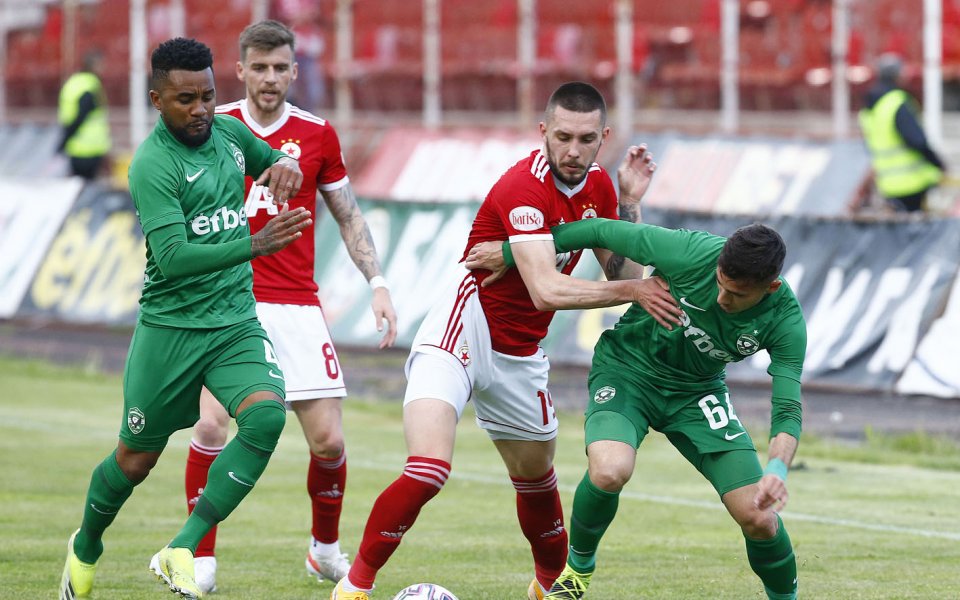 Битката за Суперкупата на България ще бъде с нова дата.