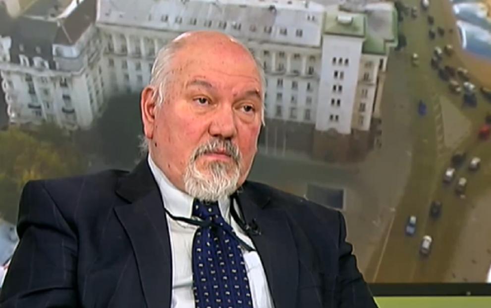 Това, което чухме от записите, разпространени от Радостин Василев, е