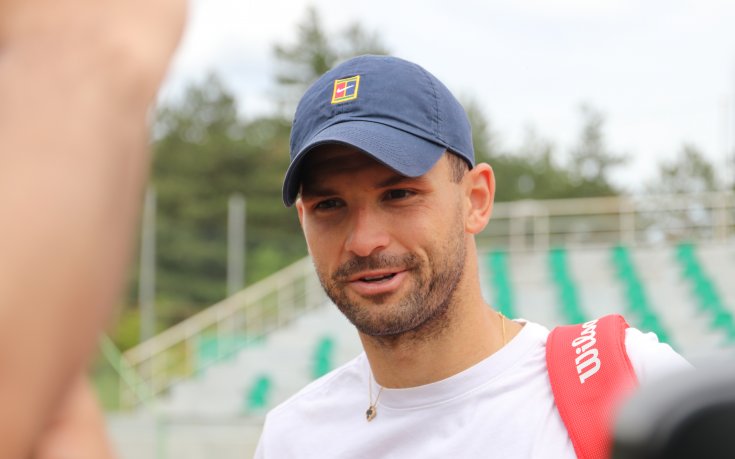 Григор заведе Лолита в най-лошия ресторант в света