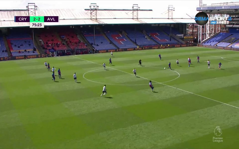 Критъл Палас надви Астън Вила с 3:2 във Висшата лига.