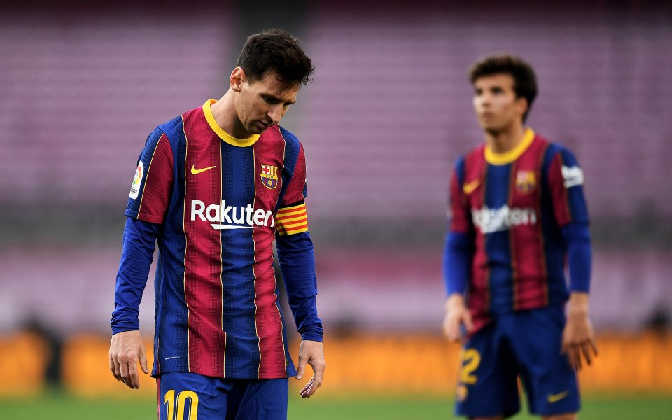 Отборът на Барселона се прости с шансовете си за титлата,