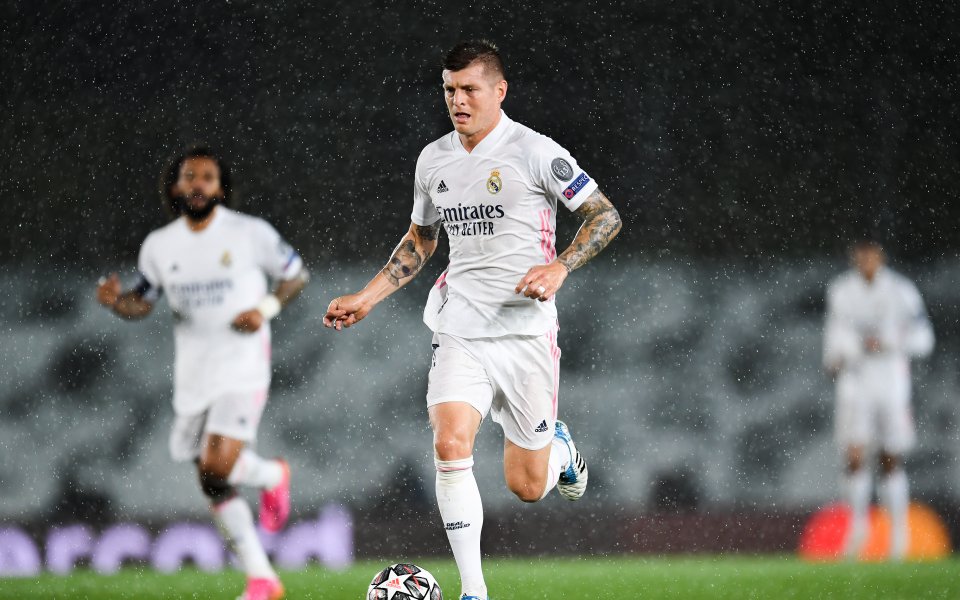 Халфът на Реал Мадрид Тони Кроос е дал положителна проба