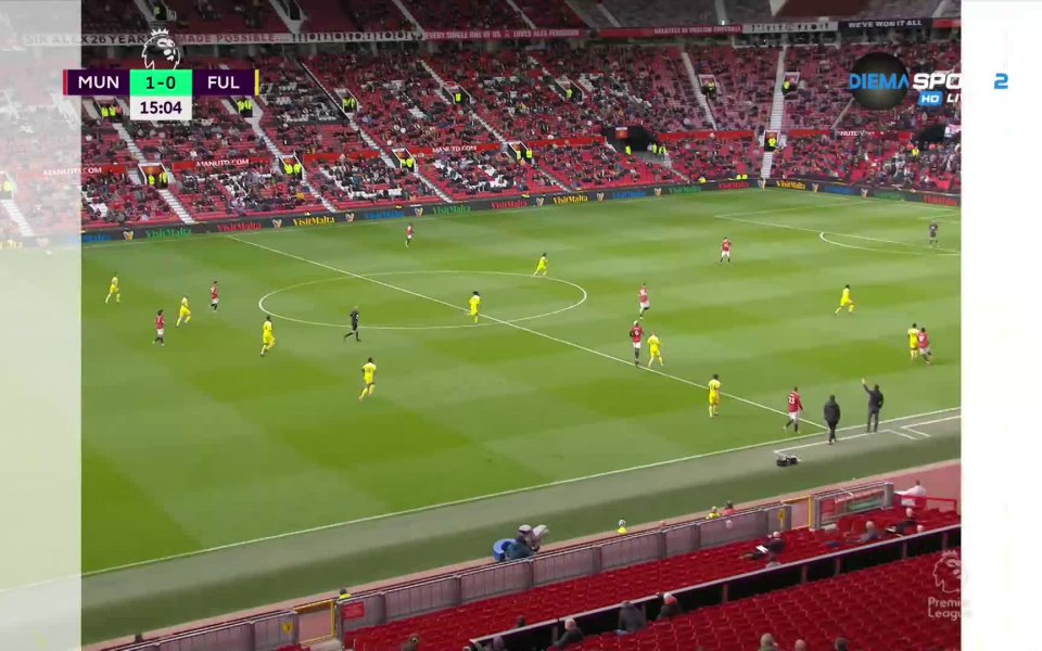 След точно четвърт час игра Манчестър Юнайтед излезе напред в