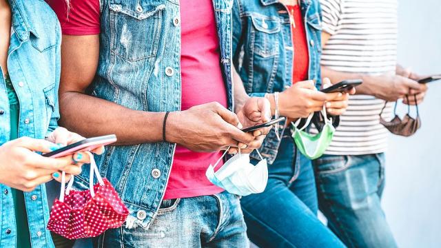 Войната на поколенията: Gen Z Vs. Millenials