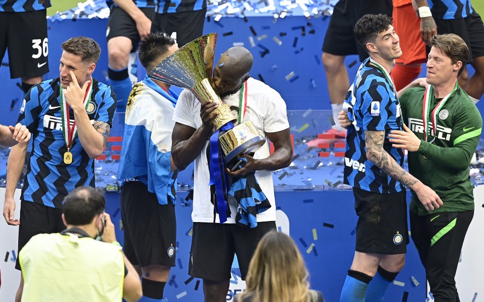 Звездата на Интер - Ромелу Лукаку, се отдаде на емоциите