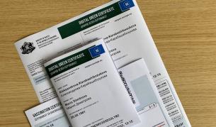 <p>Утвърдиха образците за Европейския сертификат за ваксинация</p>