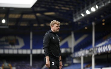 Еди Хау е фаворит за поста мениджър на Кристъл Палас