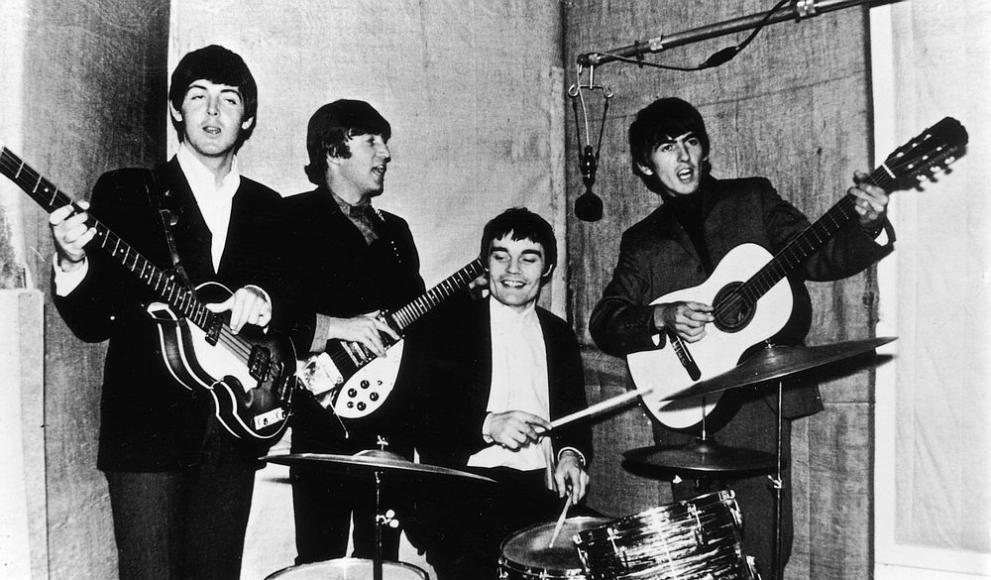 Когато Бийтълс се разпада преди 50 години, легендарната група оставя