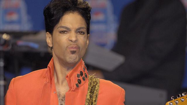 Пурпурни знаци ще бъдат издигнати на магистрала в САЩ в чест на покойния Принс