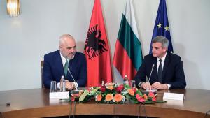 Българският премиер Стефан Янев и албанският му колега Еди Рама