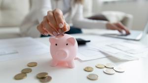 Българите са готови  да похарчат спестените си пари показва проучване