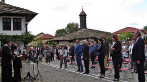 Илияна Йотово Трявна Славейков