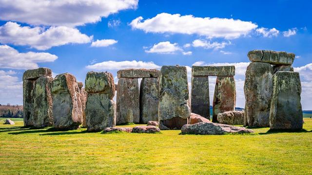 В Прага откриха каменен кръг, по-стар от Стоунхендж (ВИДЕО)